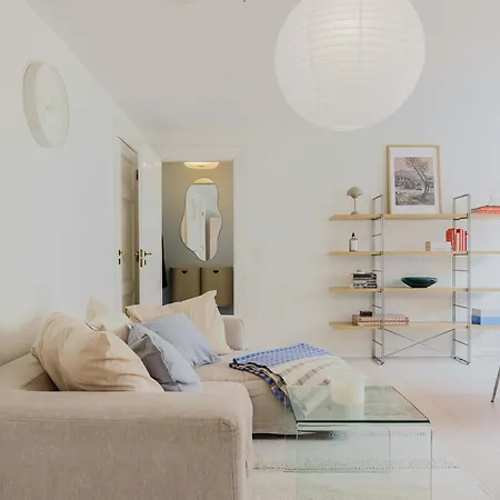 Stylish Prime Location By The Marble Church Apartamento Copenhaga