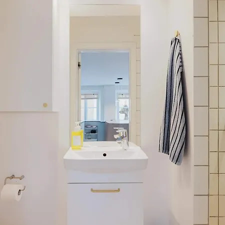 Апартаменты Stylish Prime Location By The Marble Church *