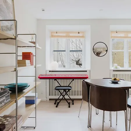 Stylish Prime Location By The Marble Church Копенгаген