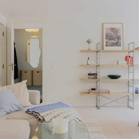Stylish Prime Location By The Marble Church Apartamento *