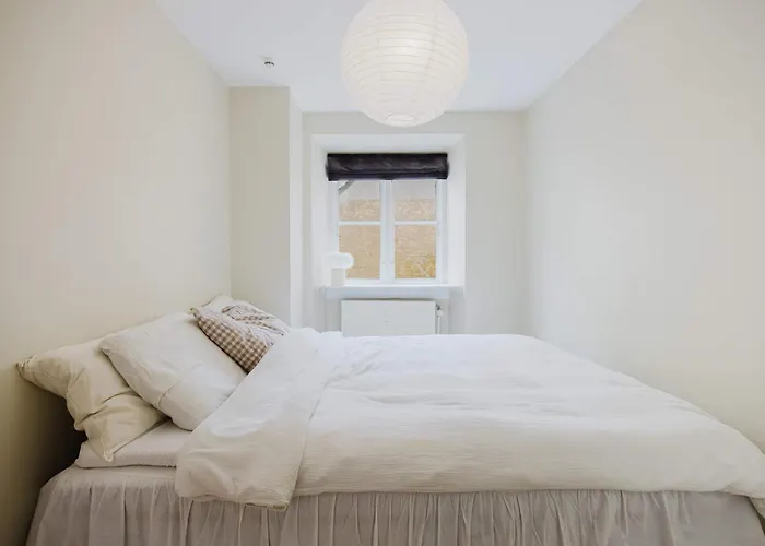 Apartament Stylish Prime Location By The Marble Church