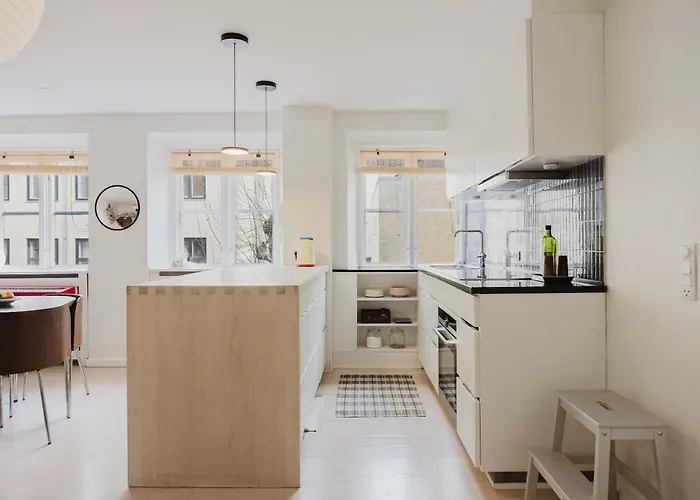 Stylish Prime Location By The Marble Church Апартаменты *