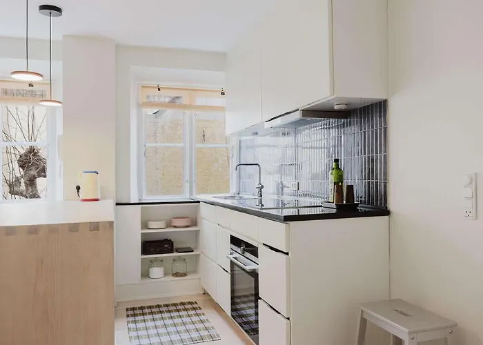 Stylish Prime Location By The Marble Church Апартаменты