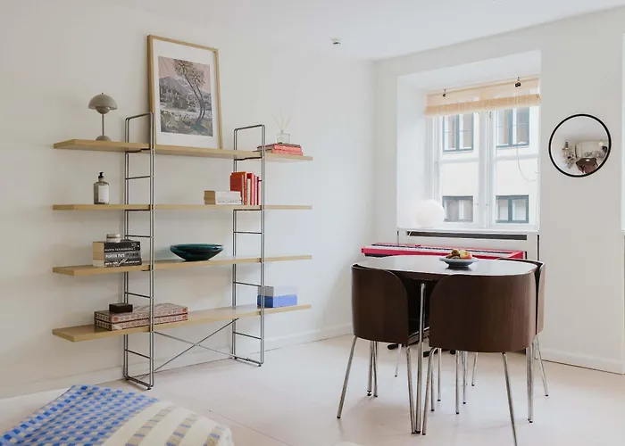 Stylish Prime Location By The Marble Church Копенгаген